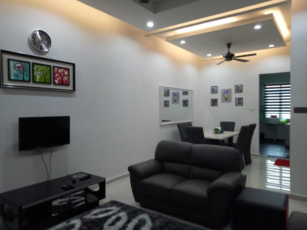 Amanda Homestay Dungun 1 Exterior foto