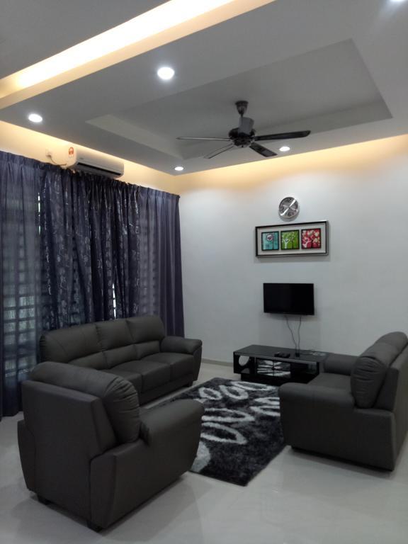 Amanda Homestay Dungun 1 Exterior foto
