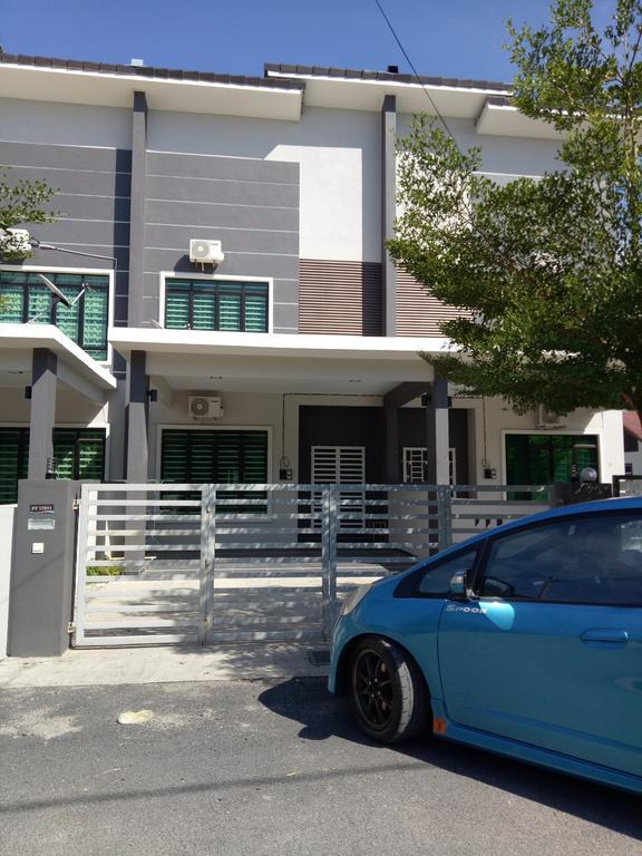 Amanda Homestay Dungun 1 Exterior foto